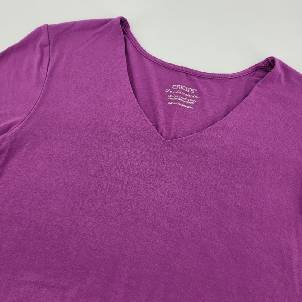 Chicos Ultimate Tee Size L Casual Chic Minimalist Purple VNeck Rayon Stretch Top